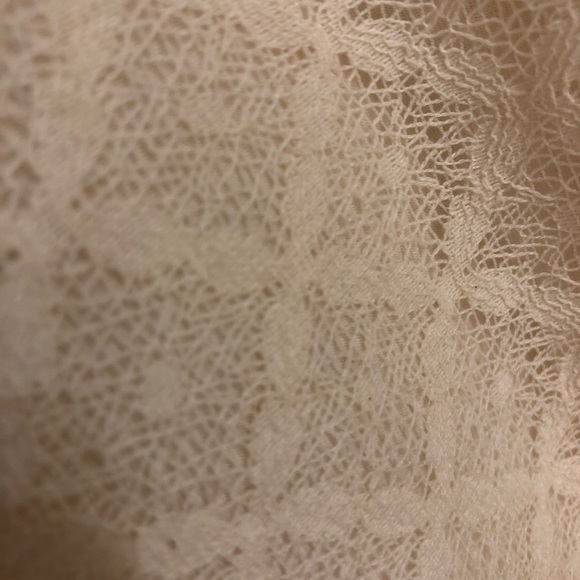 FREE with purchase: Chelsea & Violet tank, cream w/ embroidery, tank, Sz S - Picture 6 of 11